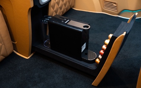 KLASSEN Mercedes-Benz Vito V300 Luxury First Class VIP Van MVE_1556