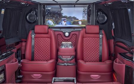 KLASSEN VIP VAN MVD 9014