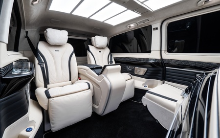 KLASSEN Mercedes-Benz V-CLASS V300 AMG LUXURY VIP BUSINESS VAN - 2024 MVV_2_1714_EN