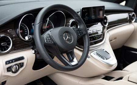 Klassen Mercedes-Benz V300 AMG LUXURY VIP BUSINESS VAN MVV_6_1634_EN