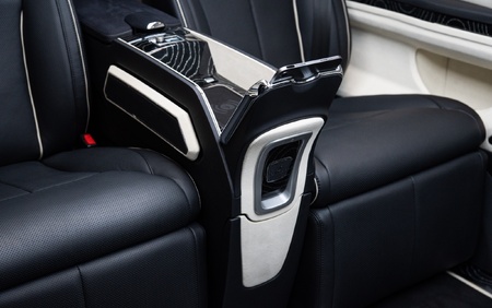 KLASSEN Mercedes-Benz V-Class V300 AMG Luxury VIP First Class Van MVE_1676