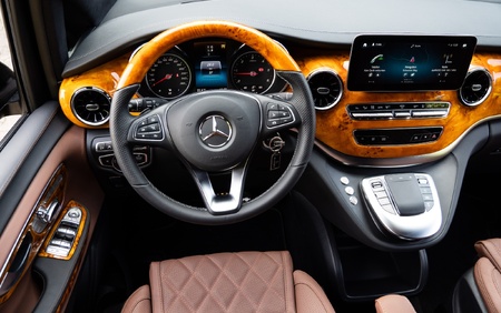 KLASSEN EXTRAORDINARY LUXURY VAN