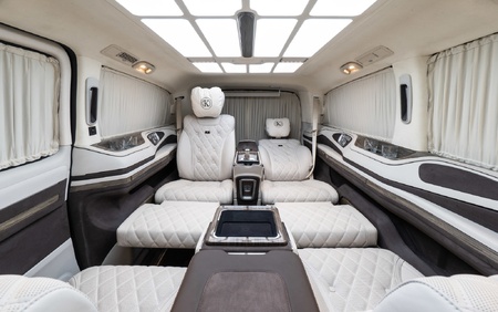 KLASSEN Mercedes-Benz V-Class V300 AMG Luxury VIP First Class Van MVE_1678