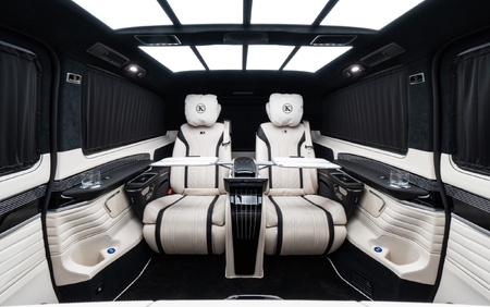 KLASSEN Mercedes Benz V-Class V300 AMG Luxury VIP Lounge MVV_3_1716_EN