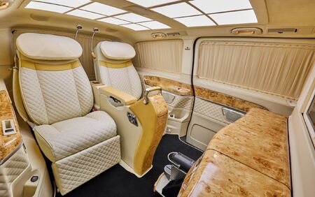 KLASSEN Luxury Van MVA_1315