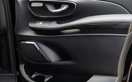 KLASSEN MERCEDES BENZ V-CLASS V300 LUXURY VIP MVV_2_1700_EN