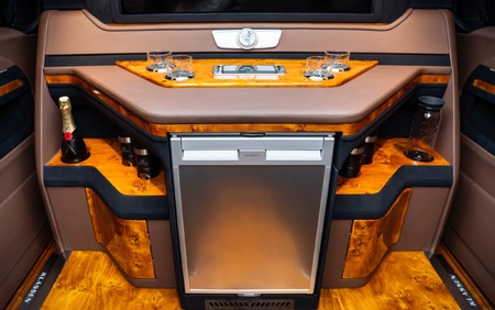 KLASSEN EXTRAORDINARY LUXURY VAN