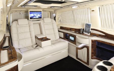 KLASSEN VIP VAN MVD 9004