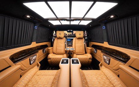 Klassen Mercedes-Benz V-Class VIP Business VAN Luxury Edition MVV_6_1695_EN