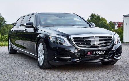 KLASSEN Stretched and Armored Car MMR_1365