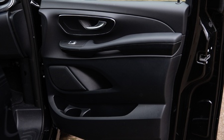 Klassen Mercedes-Benz V300 LUXURY VIP BUSINESS VAN MVV_6_1699_EN