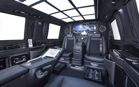 KLASSEN VIP VAN MVD 9031