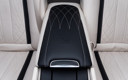 KLASSEN Mercedes Benz V-Class V300 AMG Luxury VIP Lounge MVV_3_1716_EN