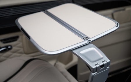 Klassen Mercedes-Benz V-Class V300 Luxury VIP Business Van -2024 MVV_1649