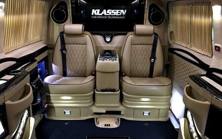 KLASSEN Luxury Van MVD_1250