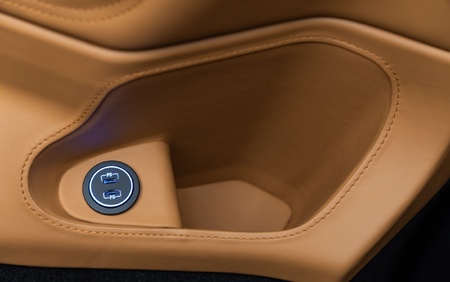 Klassen Mercedes-Benz V-Class VIP Business VAN Luxury Edition MVV_6_1695_EN