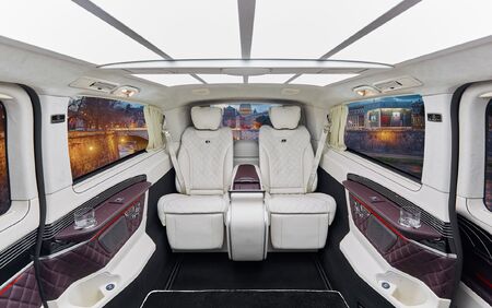 KLASSEN Luxury Van MVV_1436