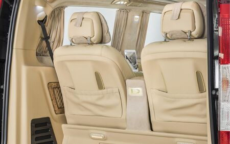 KLASSEN VIP VAN MVD 9020