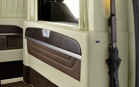 KLASSEN Luxury Van MVA1 9010