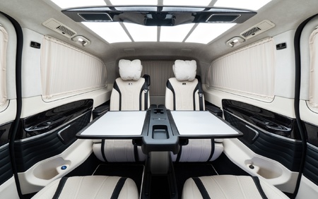 Klassen Mercedes-Benz V300 AMG LUXURY VIP BUSINESS VAN MVV_6_1634_EN