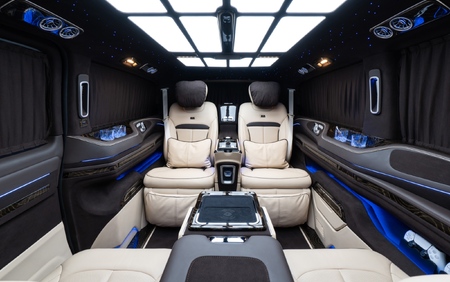 KLASSEN Mercedes-Benz V-Class V300 Luxury VIP First Class Van MVE_1685