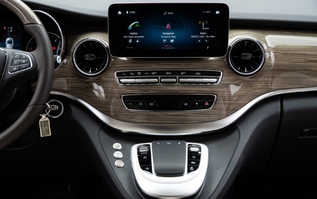 KLASSEN Mercedes-Benz V-Class V300 Luxury VIP First Class Van MVE_1648