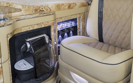 KLASSEN LUXURY VAN MVD_1270