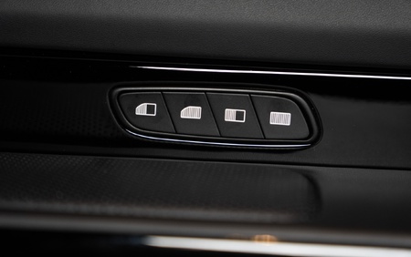 KLASSEN MERCEDES BENZ V-CLASS V300 LUXURY VIP MVV_2_1700_EN