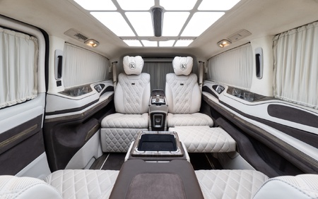 KLASSEN Mercedes-Benz V-Class V300 Luxury VIP First Class Van MVE_1648