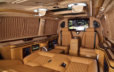 KLASSEN Luxury Van MVD_1228