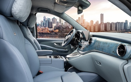 Klassen Mercedes-Benz V-Class V300 VIP EDITION 2024 Luxury Van MVV_1663