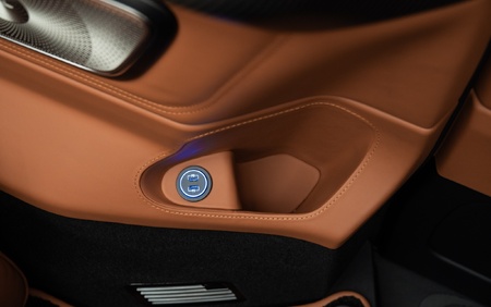 KLASSEN MERCEDES BENZ V-CLASS V300 LUXURY VIP MVV_2_1694_EN