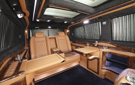 KLASSEN LUXURY VAN MVD_1280
