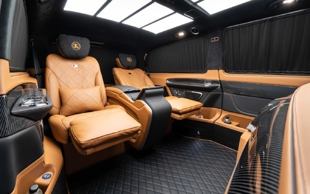 Klassen Mercedes-Benz V-Class V300 AMG Luxury VIP Business Van MVV_1650