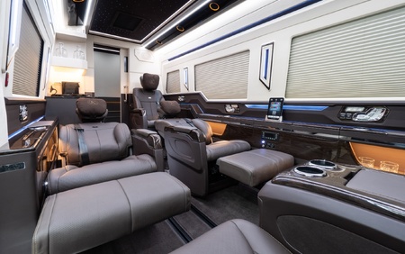 KLASSEN Mercedes-Benz Sprinter 519 LUXURY VIP JETVAN - Bar Toilet MSE_1_1707_EN