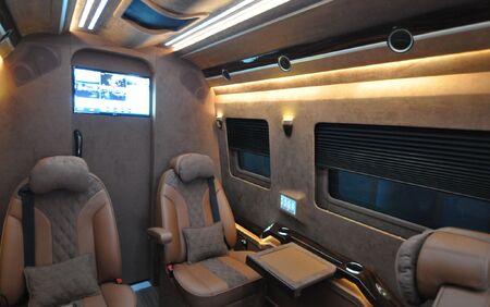 KLASSEN VIP VAN MSE 9012