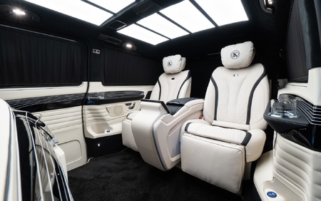 Klassen Mercedes-Benz V-Class V300 Luxury VIP Business Van -2024 MVV_1662