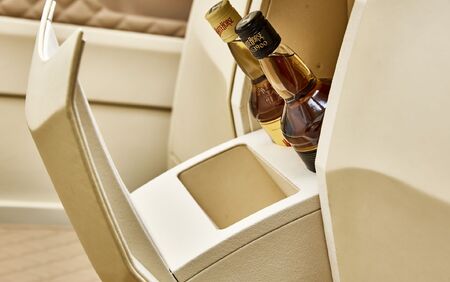 KLASSEN Luxury Van MVV_1408