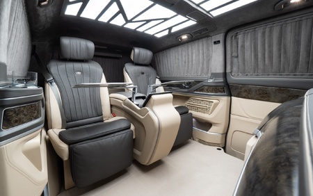 KLASSEN MERCEDES BENZ V-CLASS V300 LUXURY VIP MVV_2_1692_EN