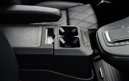 KLASSEN MERCEDES BENZ V-CLASS V300 LUXURY VIP MVV_2_1700_EN