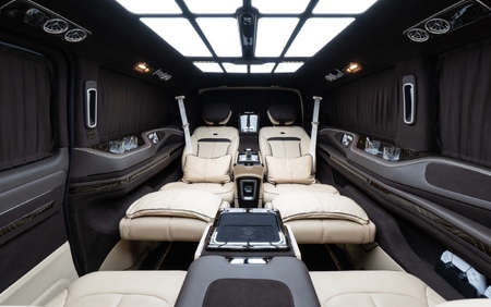 KLASSEN Mercedes-Benz V-Class V300 Luxury VIP First Class Van MVE_1685