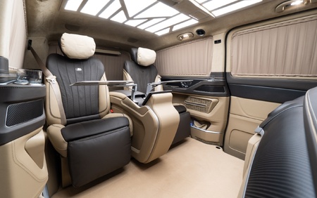KLASSEN MERCEDES BENZ V-CLASS V300 LUXURY VIP MVV_2_1712_EN