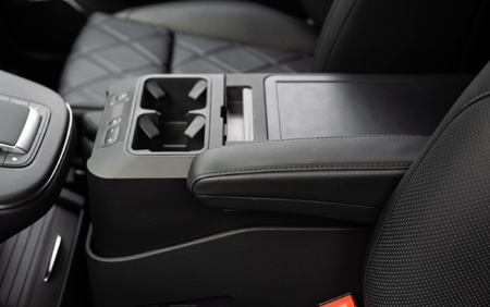 KLASSEN MERCEDES BENZ V-CLASS V300 LUXURY VIP MVV_2_1700_EN