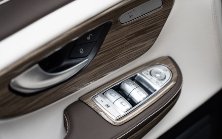 KLASSEN Mercedes-Benz V-Class V300 Luxury VIP First Class Van MVE_1648