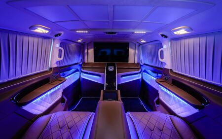 KLASSEN Luxury Van MVA_1412