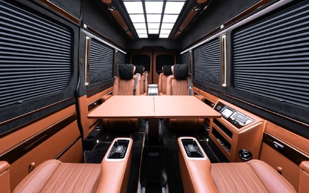 KLASSEN Mercedes-Benz Sprinter 319 Luxury VIP Jet Van MSV_1622_EN