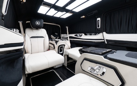 KLASSEN Mercedes-Benz V-Class V300 AMG Luxury VIP First Class Van MVE_1_1652_EN
