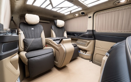 KLASSEN MERCEDES BENZ V-CLASS V300 LUXURY VIP MVV_2_1712_EN