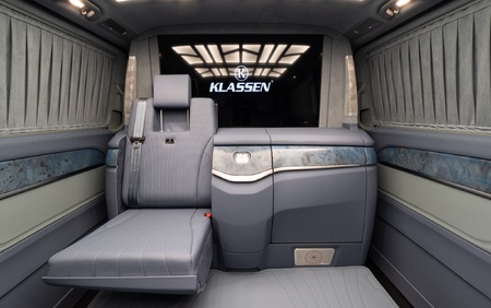 Klassen Mercedes-Benz V-Class V300 VIP EDITION 2024 Luxury Van MVV_1663