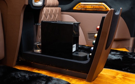 KLASSEN EXTRAORDINARY LUXURY VAN
